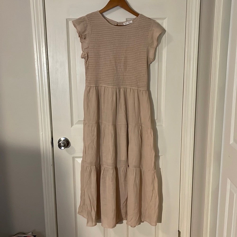 NWOT Soft pink By the River midi